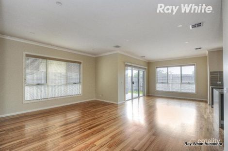 Property photo of 2 Dealing Court Bundoora VIC 3083