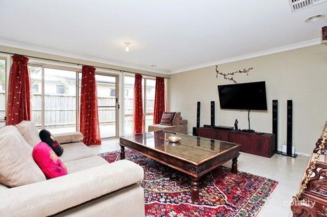 Property photo of 27 Papillon Parade Tarneit VIC 3029