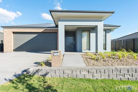 16 Mctavish St, Googong, NSW 2620