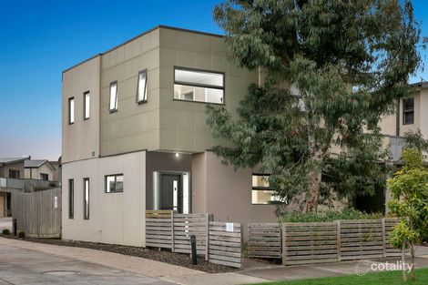 2/20 Hyde Park Ave, Craigieburn, VIC 3064