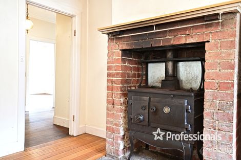 Property photo of 10 Gibsons Parade Warburton VIC 3799