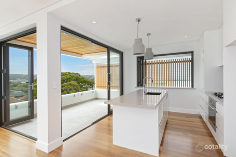 2/5 Seaview Ave, Curl Curl, NSW 2096