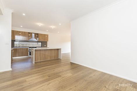 Property photo of 10 Greenway Road Aintree VIC 3336