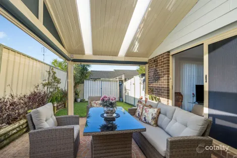 Property photo of 2/88-90 Lake Haven Drive Lake Haven NSW 2263