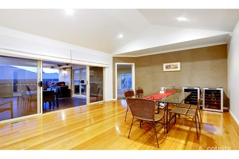 Property photo of 2 Ben Drive Mornington VIC 3931