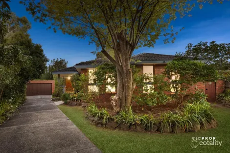 Property photo of 21 Maidstone Place Ferntree Gully VIC 3156