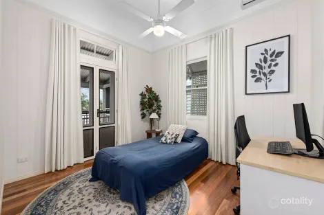 Property photo of 20 Burlington East Brisbane QLD 4169