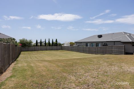 Property photo of 14 Peninsula View Cowes VIC 3922