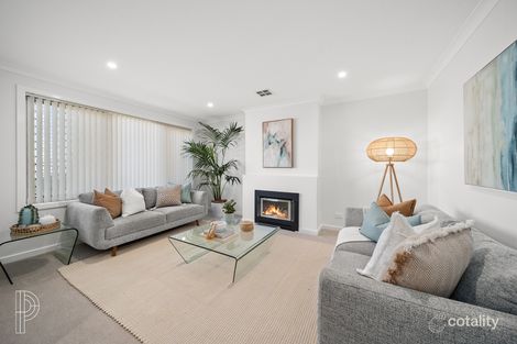 Property photo of 6 Edna Thompson Crescent Casey ACT 2913