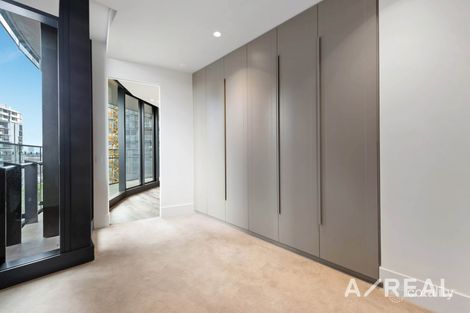 907/243 Toorak Rd, South Yarra, VIC 3141