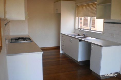 Property photo of 8 Rainer Street Pascoe Vale South VIC 3044