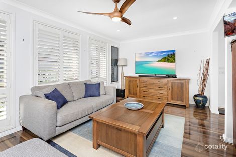Property photo of 24 St James Crescent Dapto NSW 2530