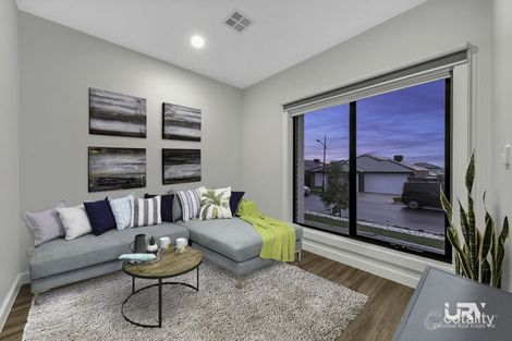 Property photo of 30 Pascal Crescent Kalkallo VIC 3064
