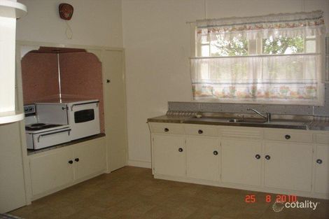 Property photo of 10 South Street Ipswich QLD 4305