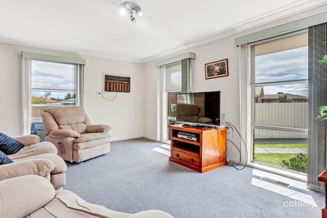 Property photo of 42 Flynn Crescent Coolaroo VIC 3048