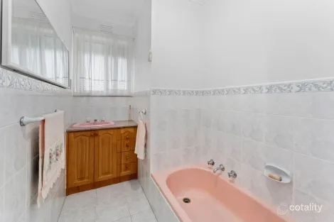 Property photo of 18 Ventnor Street Chadstone VIC 3148