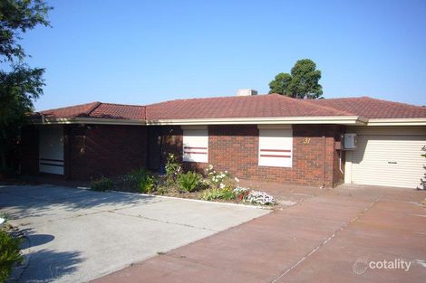 Property photo of 31 Markham Way Swan View WA 6056