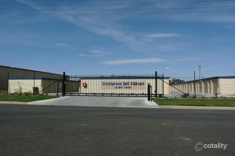 20 Strathgrove Way, Orange, NSW 2800