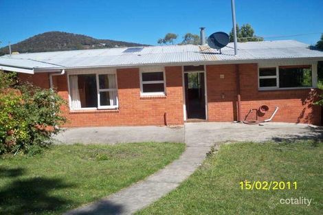 Property photo of 15 Esplanade Lindisfarne TAS 7015