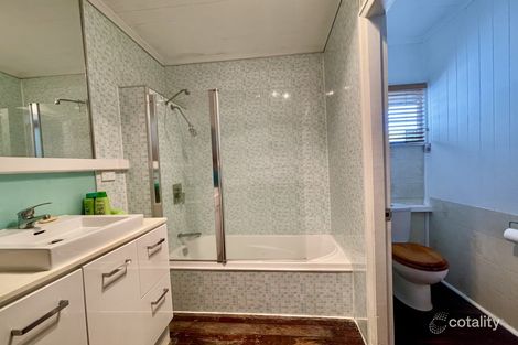 Property photo of 110 Ningi Esplanade Ningi QLD 4511