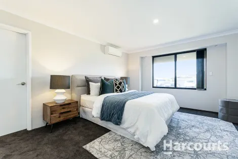 Property photo of 27 Mowbray Square Clarkson WA 6030