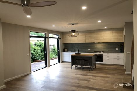 Property photo of 2/7 Souter Street Eltham VIC 3095