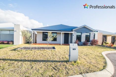Property photo of 7 Narbonne Way Piara Waters WA 6112