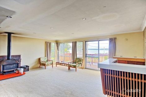 Property photo of 91 Basin View Parade Basin View NSW 2540