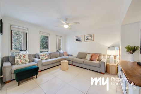 Property photo of 56 Greenfield Crescent Elderslie NSW 2570