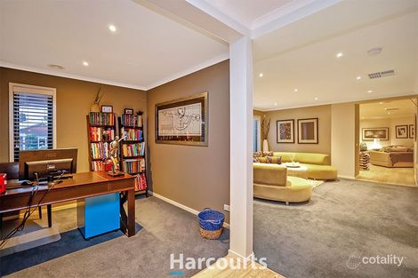 Property photo of 8 Huron Parkway Pakenham VIC 3810