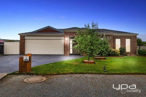 Property photo of 10 Moon Court Maddingley VIC 3340