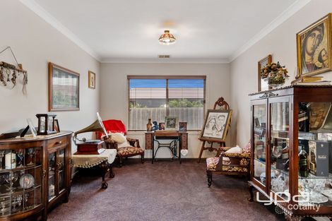 Property photo of 10 Moon Court Maddingley VIC 3340