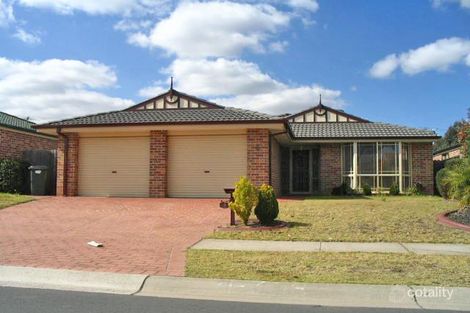 3 Wombeyan Ct, Wattle Grove, NSW 2173