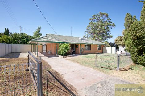 Property photo of 12 Leschenaultia Place Pinjarra WA 6208