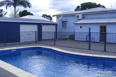 8 Walker St, Walkervale, QLD 4670