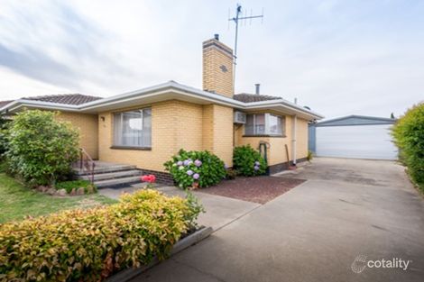 Property photo of 58 Hall Street Mooroopna VIC 3629