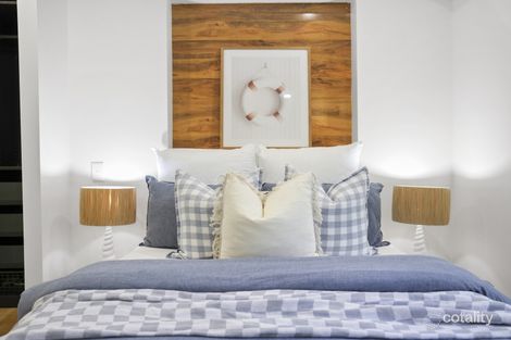 Property photo of 2/11 Maiala Close Paradise Point QLD 4216