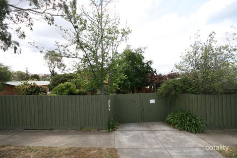 254 Roslyn Rd, Highton, VIC 3216