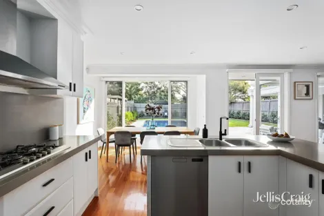 Property photo of 5 Twisden Road Bentleigh VIC 3204