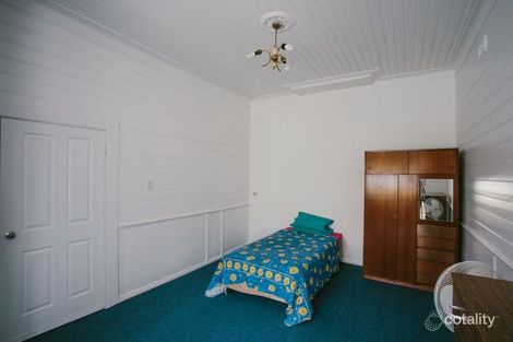 Property photo of 8 Dulling Street Waratah NSW 2298