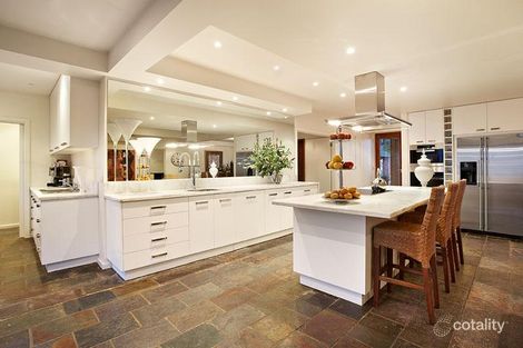Property photo of 51 Valley Road Wattle Glen VIC 3096