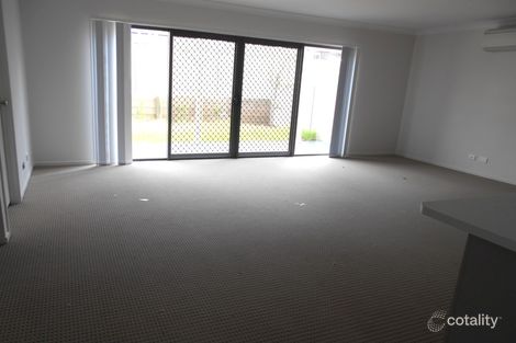 Property photo of 61 Nigella Circuit Hamlyn Terrace NSW 2259