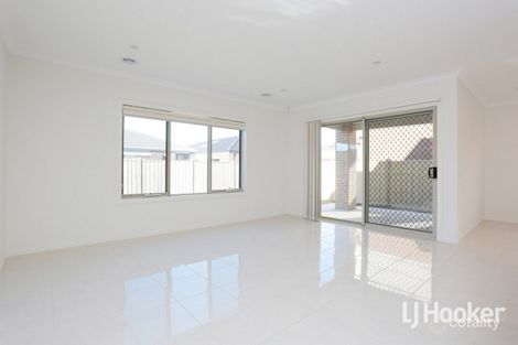 Property photo of 49 Baycrest Drive Point Cook VIC 3030