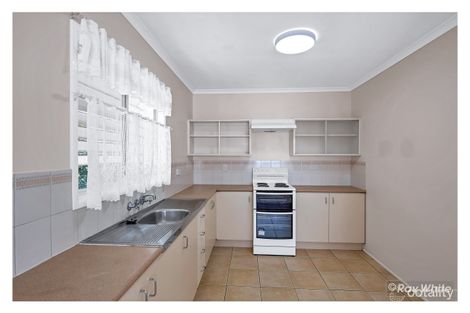 Property photo of 290 Blanchfield Street Koongal QLD 4701