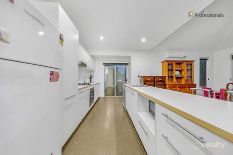 Property photo of 1/25 Cassan Way Caroline Springs VIC 3023