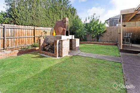 111 Parmelia Dr, Taylors Lakes, VIC 3038