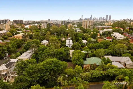 Property photo of 42 Prospect St Lucia QLD 4067
