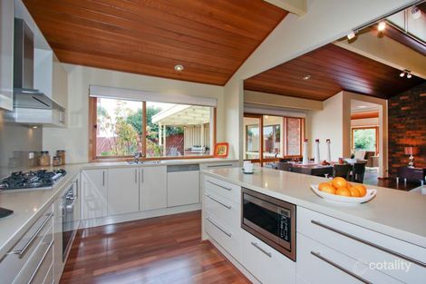 Property photo of 45 Taparoo Road Templestowe VIC 3106