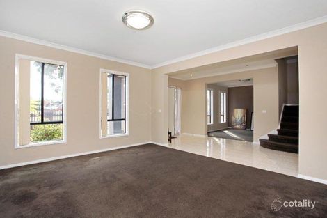Property photo of 28 Chifley Circuit Burnside Heights VIC 3023