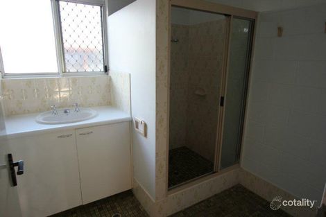 Property photo of 2/97-101 Mann Street Westcourt QLD 4870